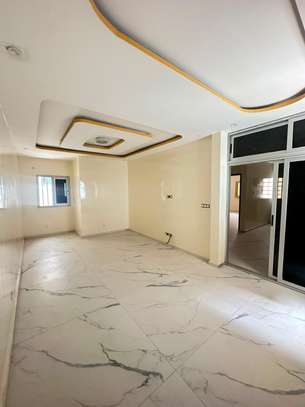 Appartement de type F4 à louer image 4