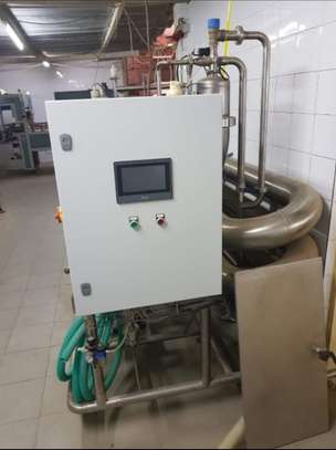 A VENDRE USINE DE REMPLISSAGE BOISSON GAZEUSE image 3