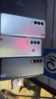 Samsung galaxie fold 3/256 image 4