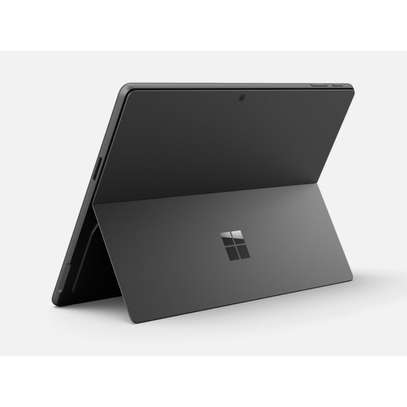 Surface Pro 12e édition 13 pouces X2 PLUS image 7