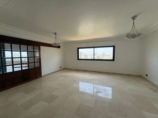 Appartement F4 à louer au Plateau image 8