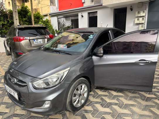 Hyundai Accent 2015 image 5