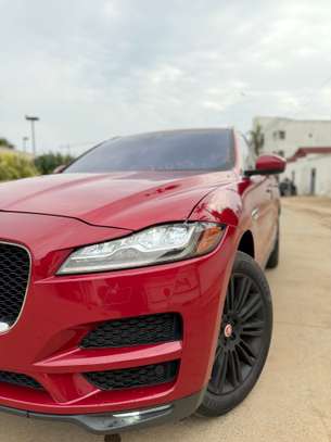 Jaguar fpace 2020 portfolio image 2
