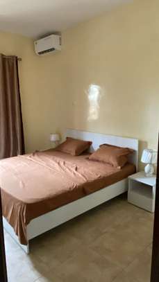 Charmant appartement OUEST FOIRE CITÉ AIR AFRIQUE image 7