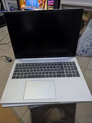 Hp Elitebook 2025 Ryzen 7 32giga ram image 2