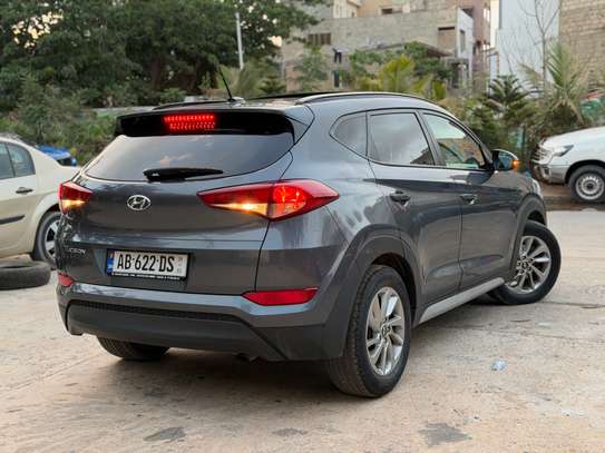 Hyundai Tucson image 9