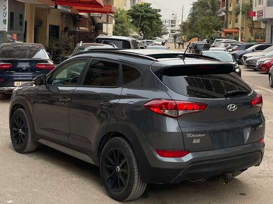 HYUNDAI TUCSON  ANNÉE 2017 image 11