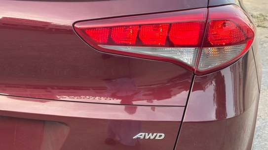 HYUNDAI TOUCSON VENAT image 6
