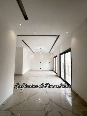 Appartement F5 à louer – Sacré-Cœur image 2