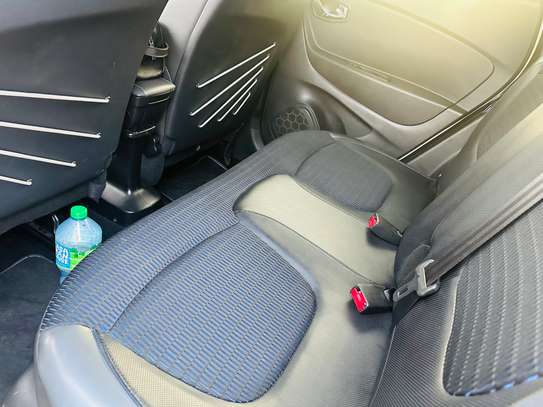 Renault Qm3 2017 image 7