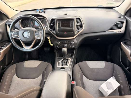 JEEP CHEROKEE 2018 image 12