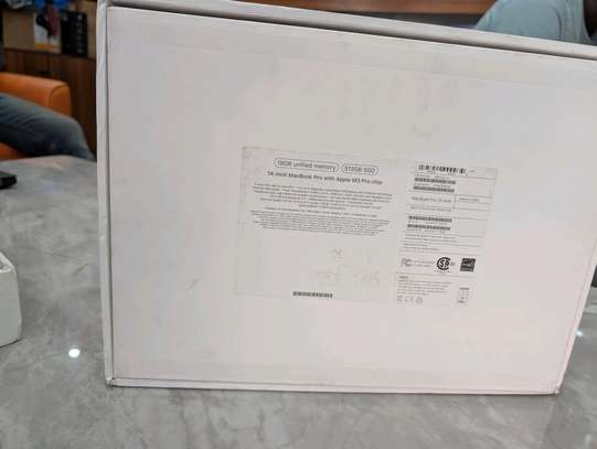 MacBook pro M3 image 5