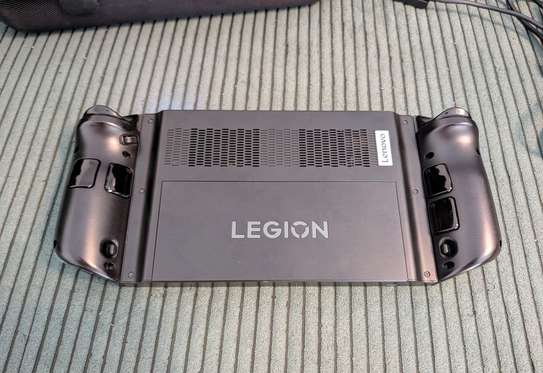 Lenovo légion GO image 3