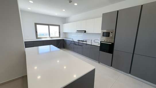 PENTHOUSE — RÉSIDENCE NAFAÏA, FANN RÉSIDENCE image 10