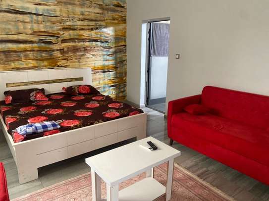 Chambre meublée à louer image 11