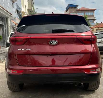 Kia Sportage 2018 image 2