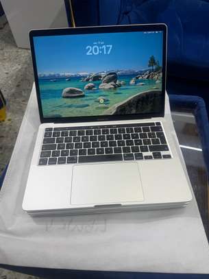 MacBook Pro M1 13 pouces Ram 16Go SSD 512Go image 2