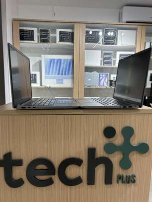 Dell Latitude 7440 - I7 13e Génération | 16GB RAM | 512 image 5