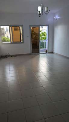 À louer, appartement, 2e étage image 8