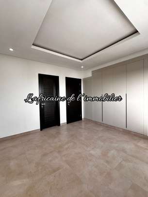 À louer - Appartement F4 à Fann-Mermoz image 12