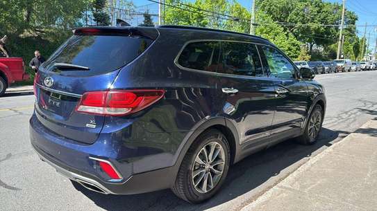 Hyundai Santa Fe XL image 6