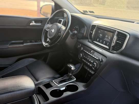 KIA SPORTAGE  AWD LIMITED  Année : 2017 image 8
