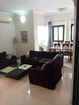 Mermoz deux chambres salon à louer image 5