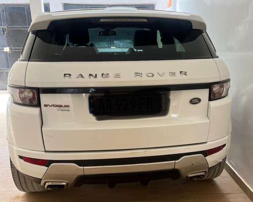 Range Rover Evoque image 2