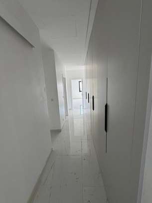 très belle ,appartement f4 à louer almadie image 2