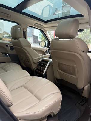 Range Rover Sport HSE image 14