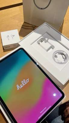 iPad A16 image 4