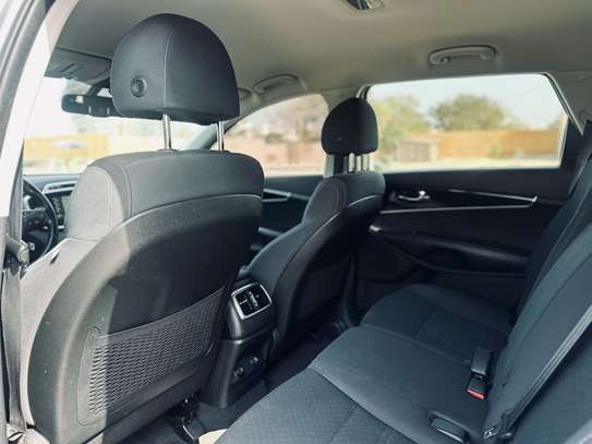 Kia Sorento 2018 image 10