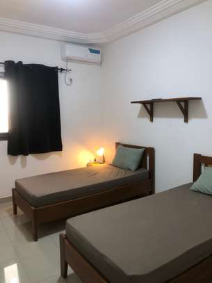 Bel Appartement T3 meublé zac Mbao brioche dorée image 6