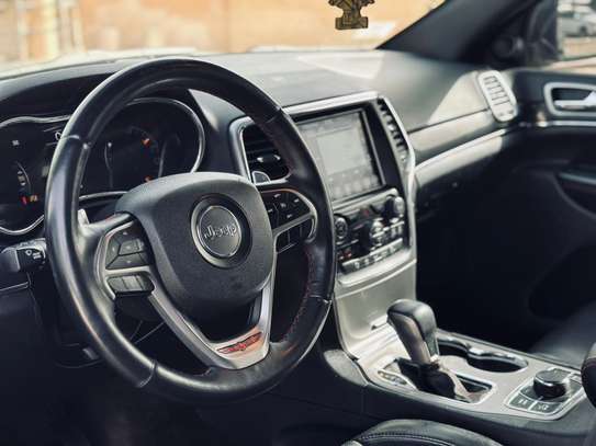 Jeep grand Cherokee trailhawk image 7