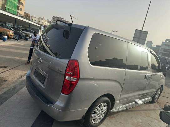 Hyundai starex 2017 image 5