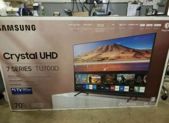 TV Samsung Crystal 70" UHD 4k image 2