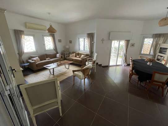 Villa à louer Cité Africa image 5