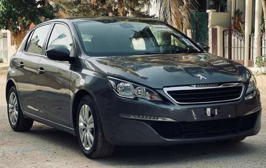 Peugeot 308 année 2016 image 1