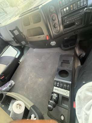 Renault Kerax 2015 image 9