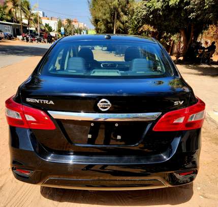 Superbe nissan sentra image 5