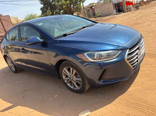 Hyundai Elantra 2017 image 3