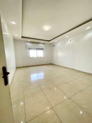 Magnifique appartement F4 à louer image 11