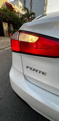Kia Rio 2016 image 3