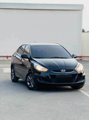 Hyundai Accent 2017 image 2