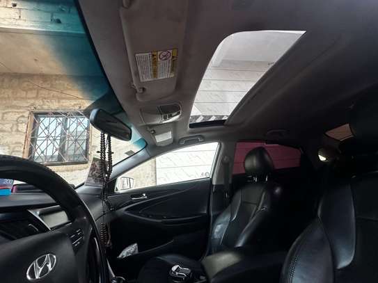 Hyundai sonata 2011 image 3