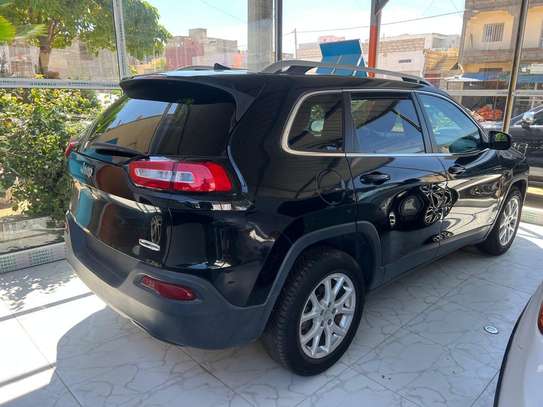 Jeep image 2