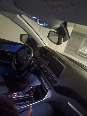 Peugeot 3008 image 12