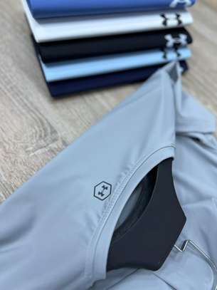 Under Armour T-shirt sport respirant plusieurs couleurs image 3
