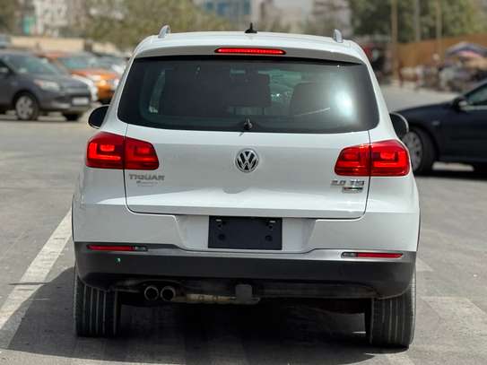 Volkswagen Tiguan image 6