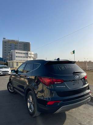 Hyundai santafe 2018 image 9